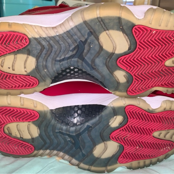 Jordan 11 Retro
Win Like 96 - Picture 7 of 11
